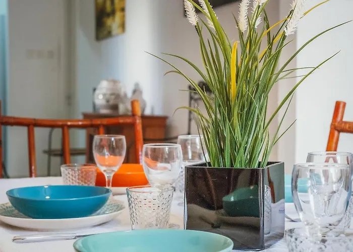 아파트 Bright 3-bed With Outdoor Dining Mellieha *