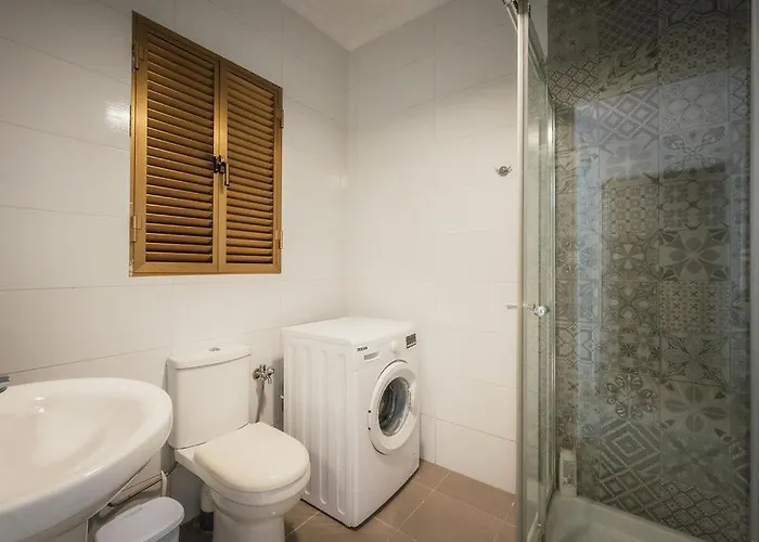 Bright 3-bed With Outdoor Dining Mellieha Is-Sellum